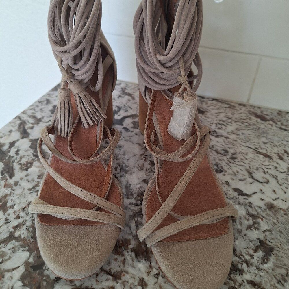 Jefrey Campbell striped gray suede  heel sandals size 9